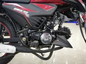 সাইকেলের দামে রানার দিচ্ছে মোটরসাইকেল